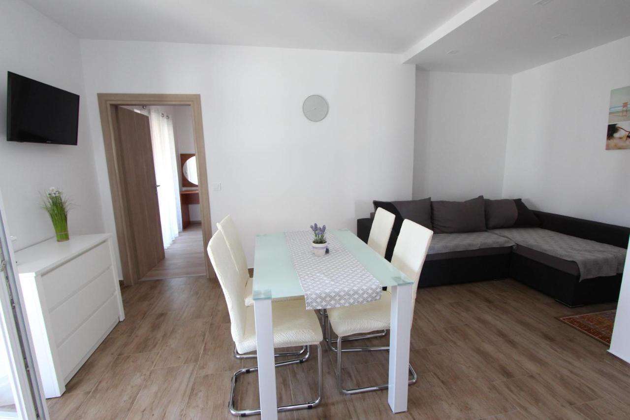 Apartments Eni Rovinj Eksteriør bilde